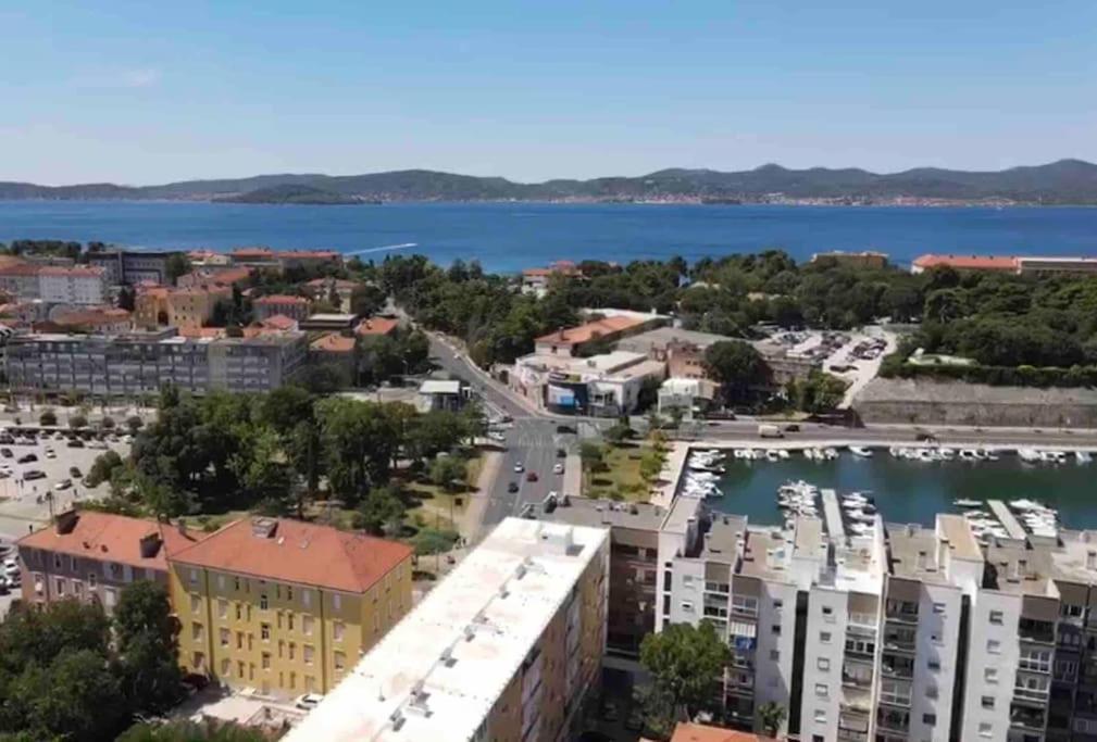 New Modern Apt Near Old Town - Private Parking Zadar Exterior photo