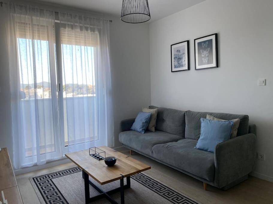 New Modern Apt Near Old Town - Private Parking Zadar Exterior photo
