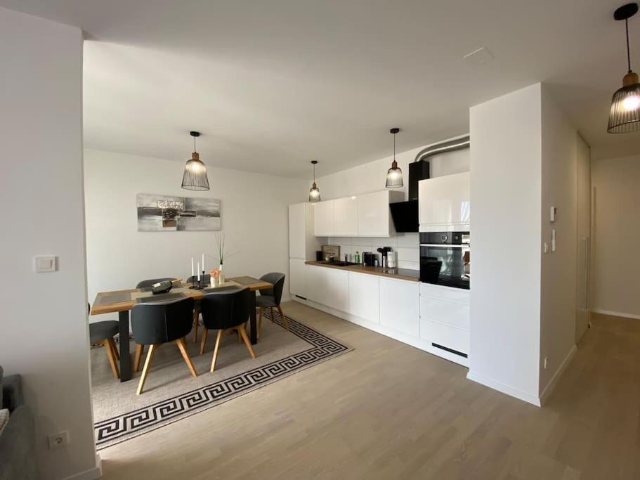 New Modern Apt Near Old Town - Private Parking Zadar Exterior photo